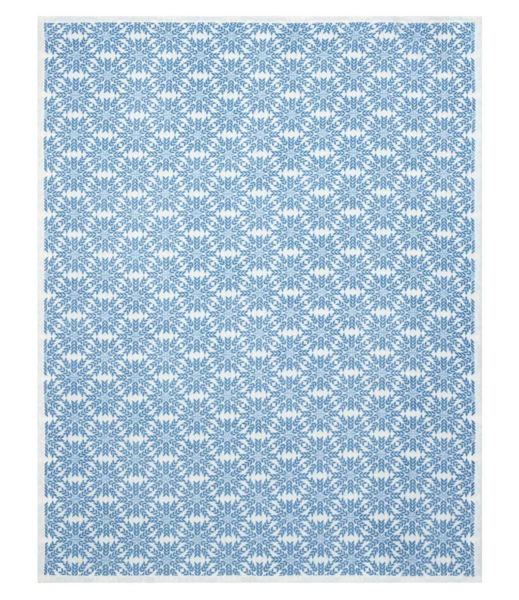 Chappy Wrap Nordic Frost Blanket