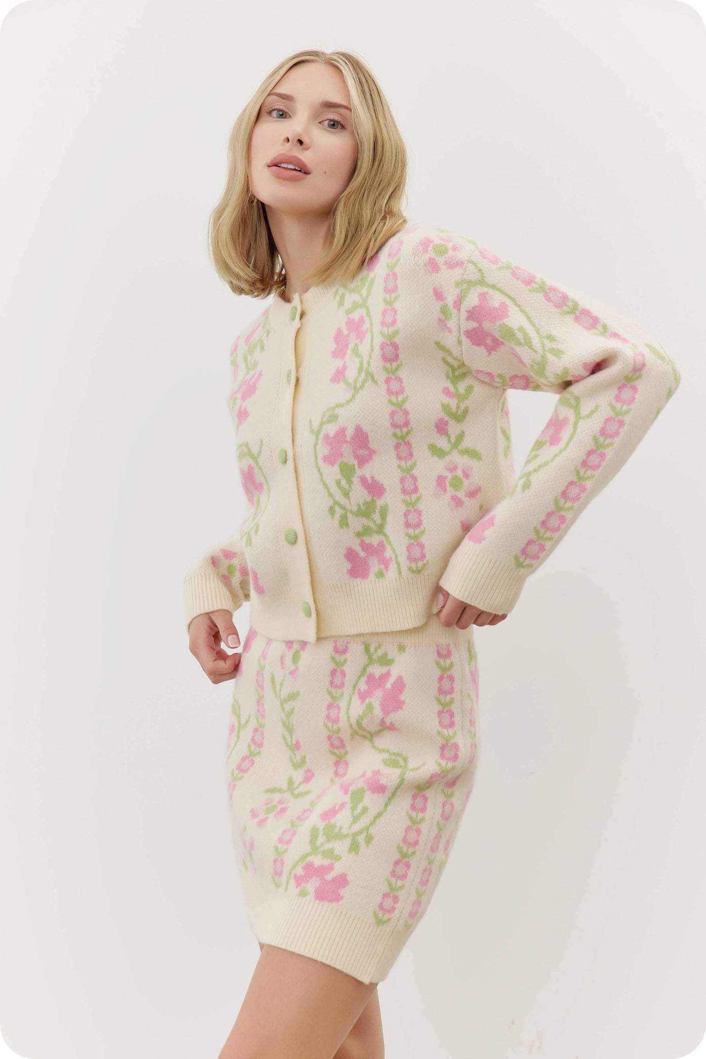 Floral Intarsia Sweater Cardigan