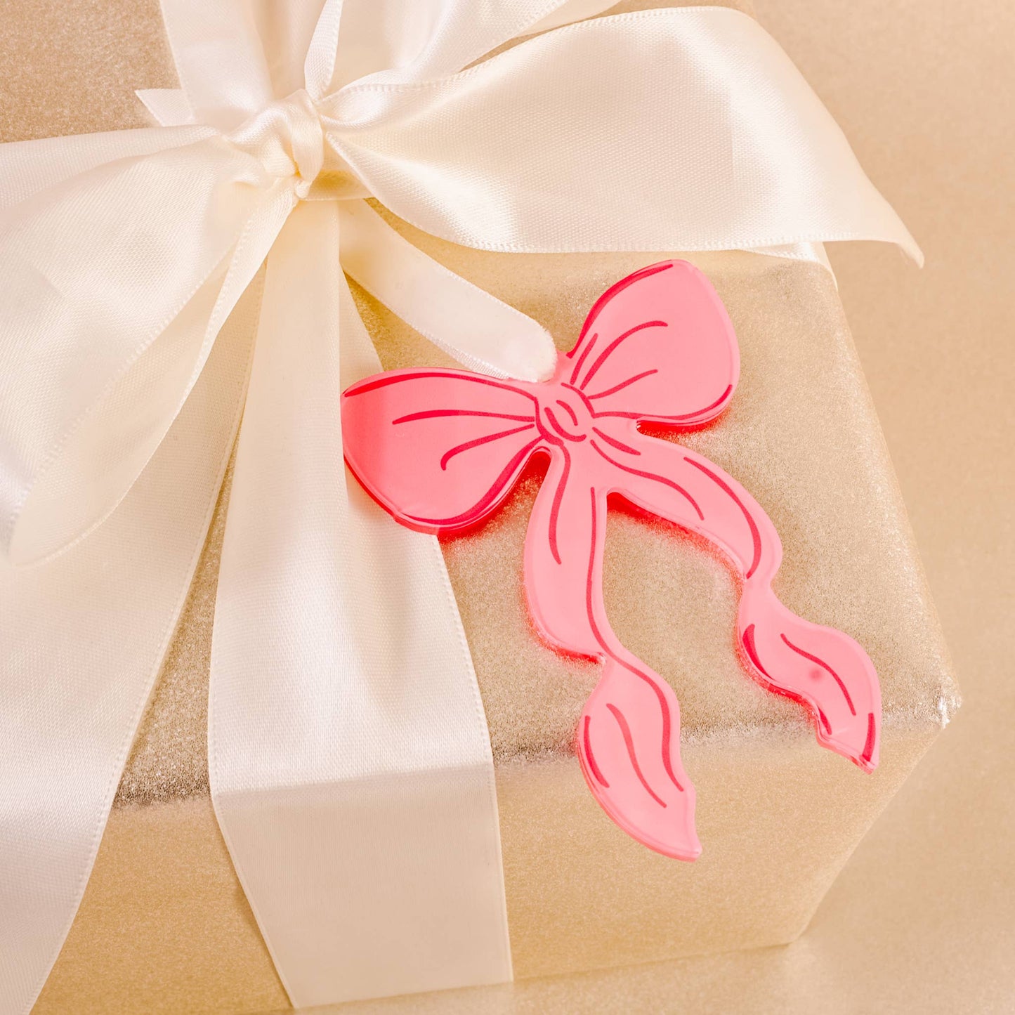 Holiday Tree Ornament-Lovely Bow