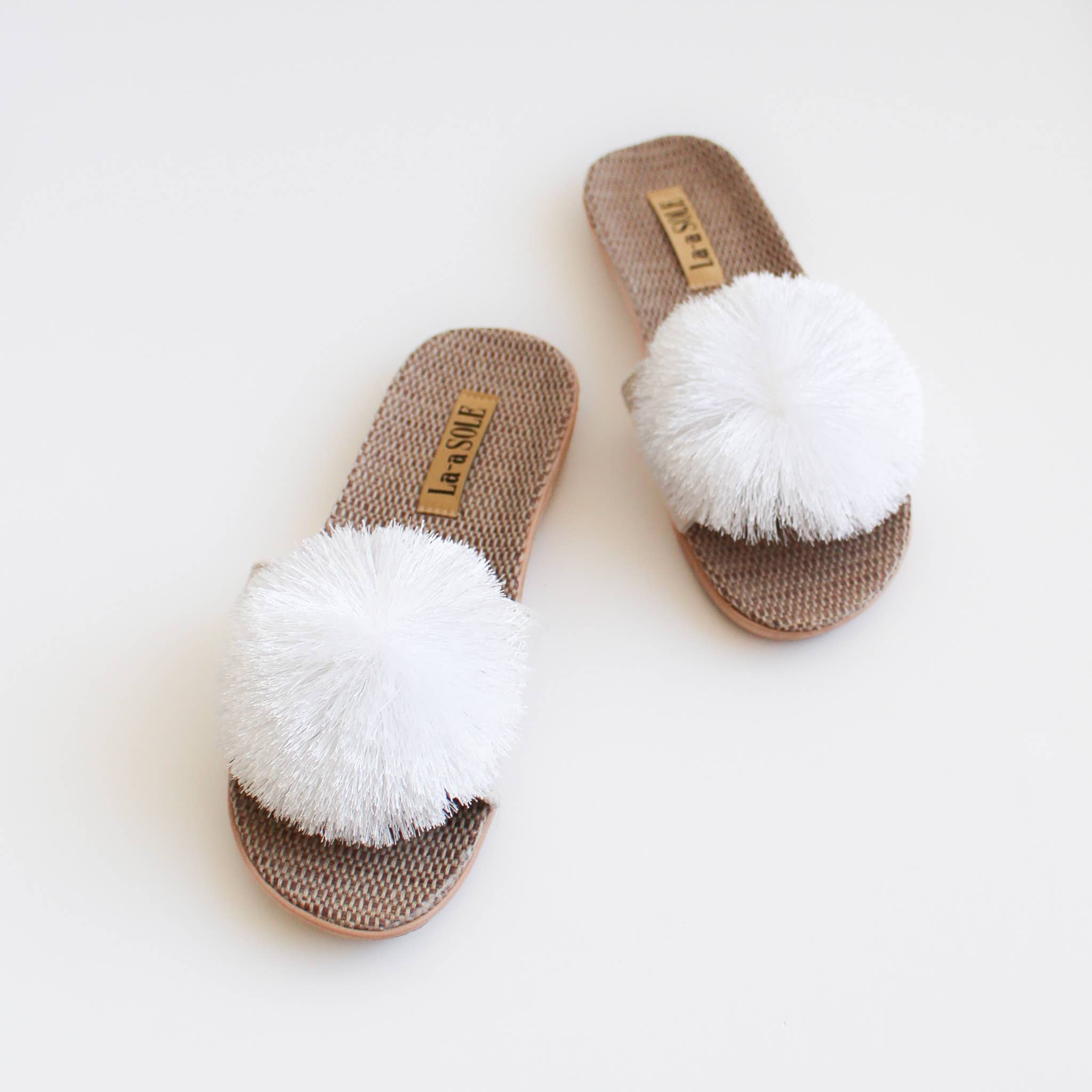 Pom Pom Slides – White
