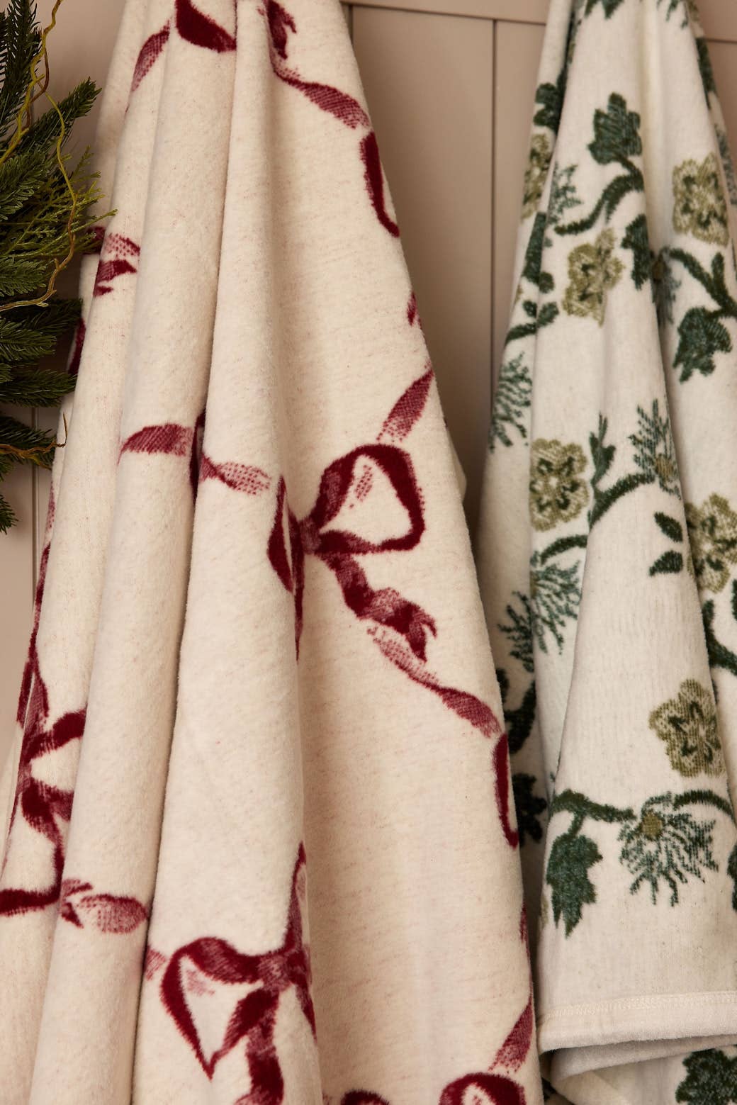 December Bows Blanket